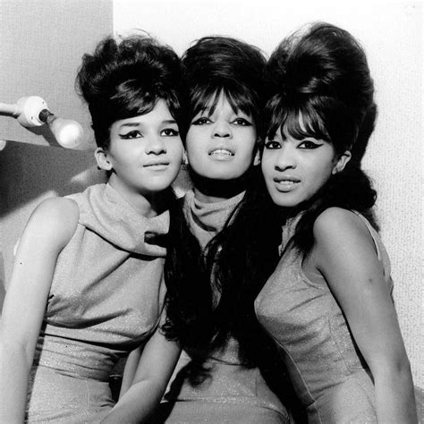 The Ronettes Sleigh Ride Wallpapers - Wallpaper Cave