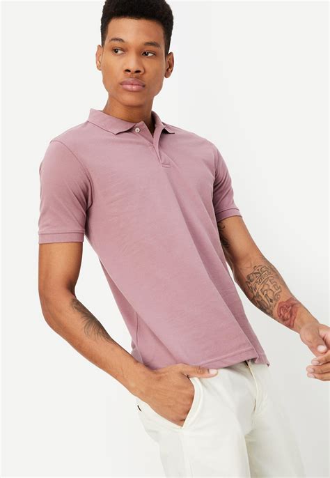 Buy Men Slim Fit Solid Polo T Shirt Online At Just Rs 3990 1000013611844 Max Fashion