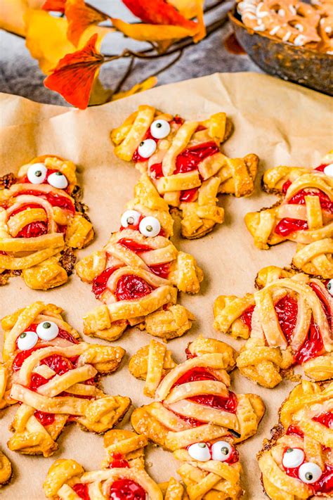 Halloween Hand Pies Fun And Easy Averie Cooks