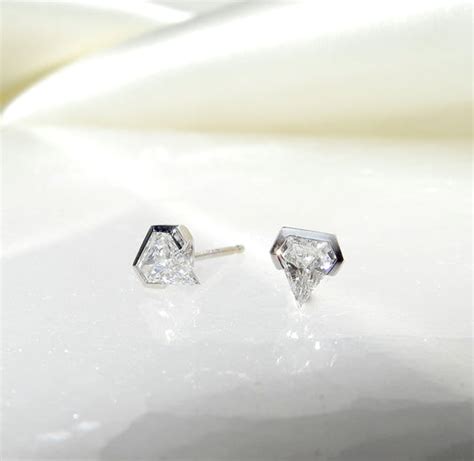 Shop for Lab Grown Diamond Jewelry Online – Plum