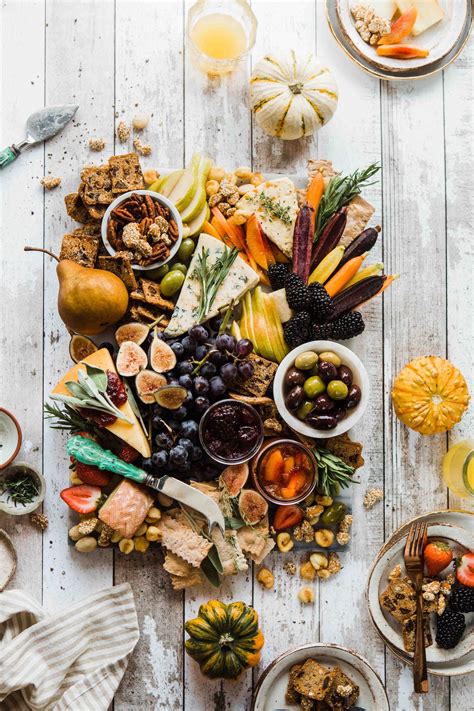 Holiday Feasting Table Ideas - Mindy Weiss