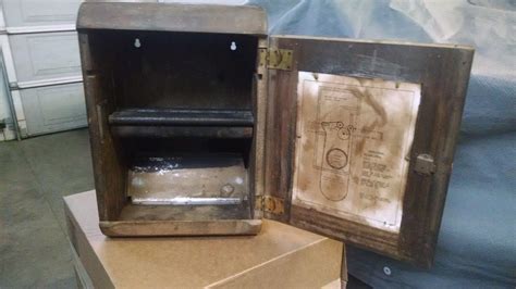 Vintage Wood Continuous Cloth Towel Roll Dispenser Cabinet Rare Old