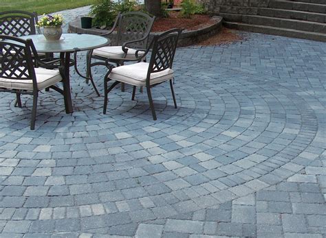 Cobblestone Circle Paver Welcome To Londonstone Londonpaver And