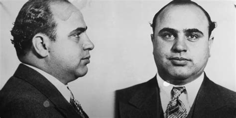 Mizkif Looks Like A Skinny Al Capone Rmizkif