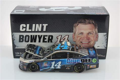 Amazon.com : Lionel Racing NASCAR Officially Licensed Diecast Car ...