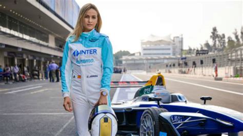 La Piloto Alcoyana Carmen Jord Ficha Por El Equipo Nissan De F Rmula E