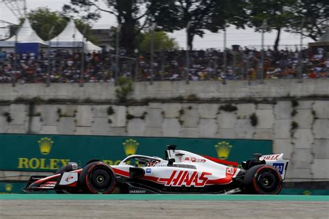 Surprise Magnussen obtient sa première pole en carrière au Grand Prix