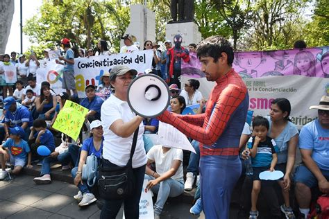 El Heraldo De Xalapa Caminata Por El Autismo En Xalapa Instituciones