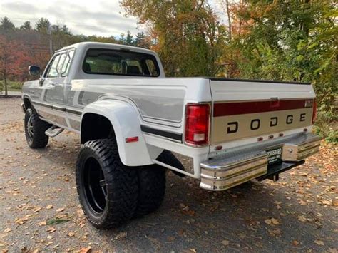 1993 Dodge Ram 350 Cummins Turbo Diesel 4x4 Dually 5 Spd Manual For