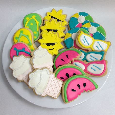 Summer Fun Cookies Decorated Sugar Cookie T Tin 18