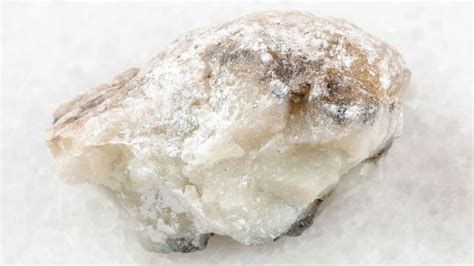 Talc Stone: Properties, Benefits, Uses, History - ItsMyGem.com