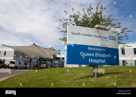 London, UK. 26 June, 2012. Queen Elizabeth Hospital in Greenwich South ...