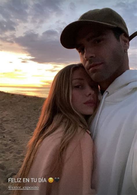 La Romántica Selfie Que Compartió Nicolás Furtado Desde La Playa Por El Cumpleaños De Ester