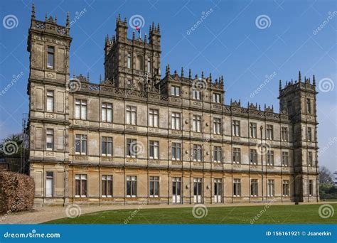 Highclere Castle Downton Abbey Hampshire Stock Image - Image of ...