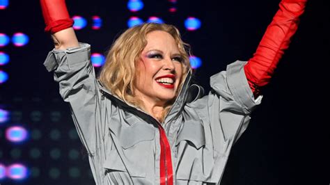 Tension Tour Kylie Minogue annonce deux concerts à Paris et Lyon en 2025