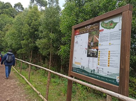 Cartaz E Planta Do Caminho Das Queimadas Ao Pico Das Pedras 2020