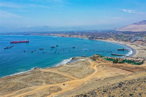 Puerto de Chancay obras siguen pese a que derrame llegó a costas de Huaral