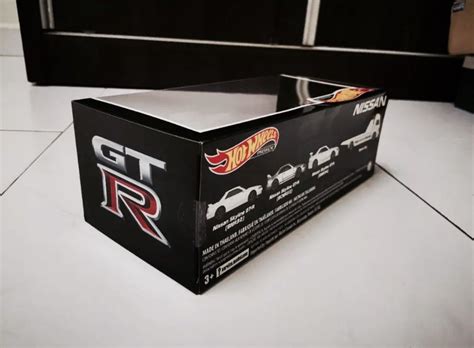 Hot Wheels Diorama GTR Nissan Skyline R R R GTR Garage Set Hobbies Toys Toys Games