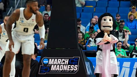 Sweet 16: Providence Friars mascot Friar Dom inspires love and fear