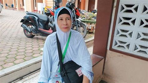 Cerita Henniwati Lubis Tertunda Naik Haji Karena Suami Sakit Akhirnya