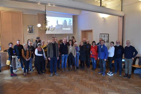 Tournus Les élus accueillent les nouveaux arrivants à la mairie