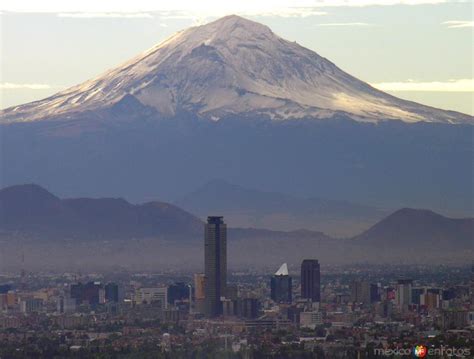 Vista Del Volcán Popocatépetl Ciudad De México Distrito Federal