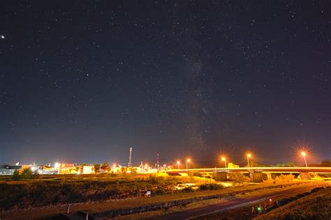 遠軽橋と星空夜景 By Emudai （id：10544342） 写真共有サイト Photohito