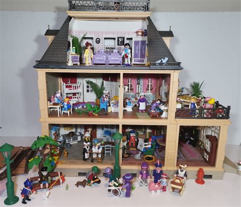 Vtg Playmobil Victorian Mansion Rose Dollhouse