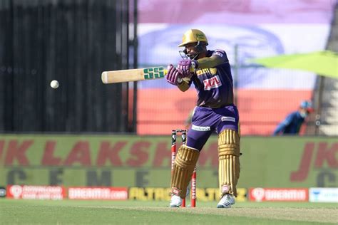 Dinesh Karthik lashes the ball square | ESPNcricinfo.com