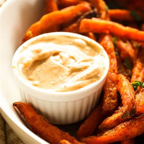 Creamy Garlicky Sweet Potato Fries Dipping Sauce Real Simple Good