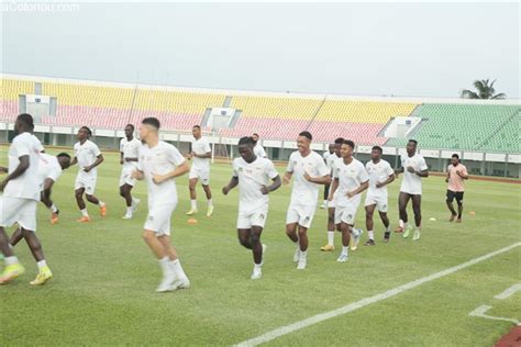 Eliminatoires CAN Côte dIvoire 2023 Séance d entraînement des