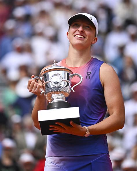 Roland Garros Perfectionist Swiatek Rises To Pressure After Winning