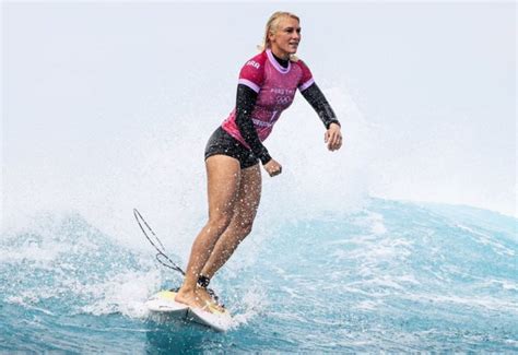 Tati Weston Webb Garante A Medalha De Prata Para O Brasil No Surfe