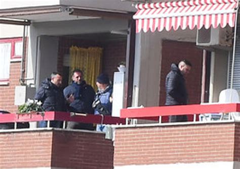 Carabiniere Uccide Le Figlie E Si Suicida A Latina Cronaca Di Una Giornata Di Terrore