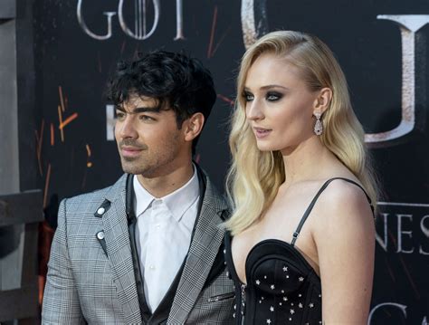 As Comenz La Historia De Amor Entre Joe Jonas Y Sophie Turner Grupo