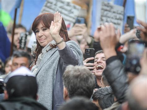 Cristina Kirchner faltó al acto de Kicillof por el Día de la Lealtad