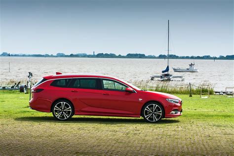 Opel Insignia Sports Tourer Opc Line Turbo Km Awd At Super