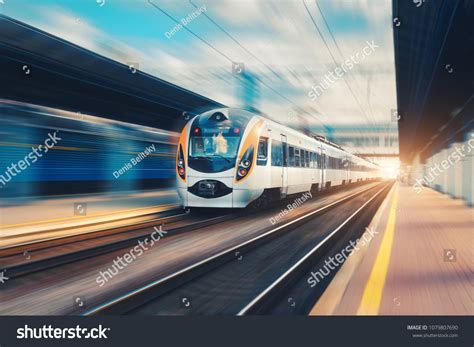 11,059 High Speed Train Europe Images, Stock Photos & Vectors | Shutterstock