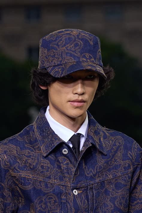 Kenzo Spring 2025 Men S Fashion Show Details The Impression