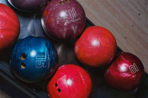 Different Color Bowling Balls · Free Stock Photo