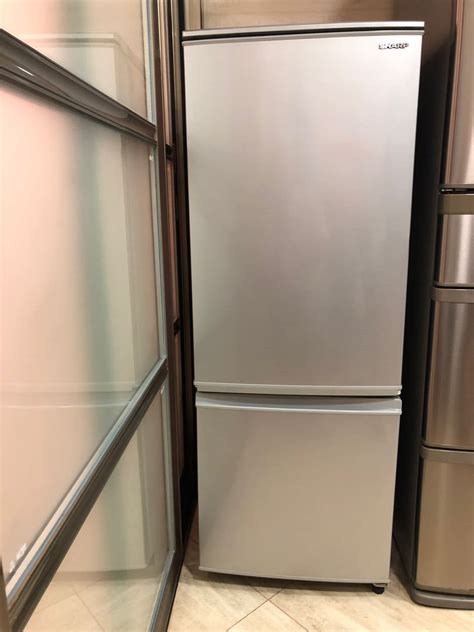 2 Door Refrigerator 聲寶雙門雪櫃 家庭電器 廚房電器 雪櫃及冰櫃 Carousell