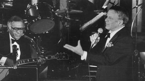 O Dia Em Que Frank Sinatra Fez A Chuva Parar E Cantou Para Mil