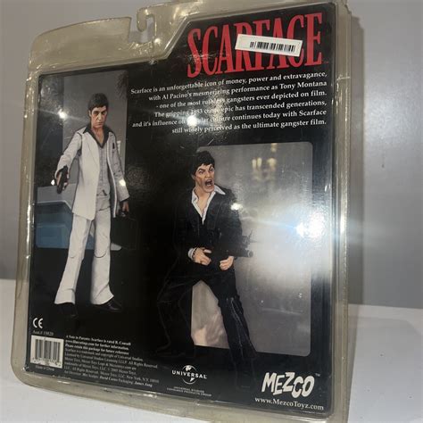 SCARFACE Tony Montana Al Pacino Action Figure The Fall Dark Suit Mezco