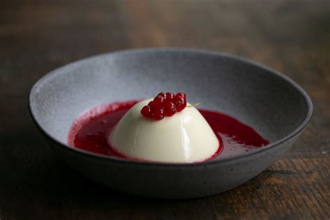 Die Perfekt Cremige Panna Cotta Das Basis Rezept Mit Genialen Tricks