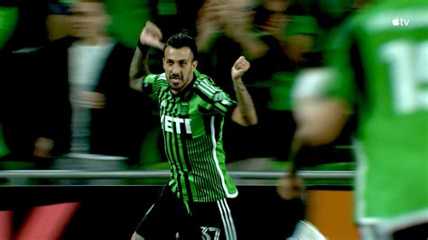 Maxi Urruti vence al portero y sella la victoria de Austin FC de último