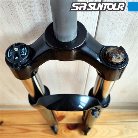 Купити Велосипедна вилка Sr Suntour XCM MLO 29" 100 мм, безрізьбова 1-1 ...