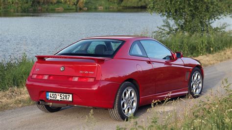 Test Alfa Romeo Gtv V V Wikicars