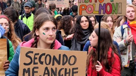 Fridays For Future In Piazza Per Dire No Allinceneritore Il Mattino