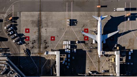 Aerial Airport Photography - Toby Harriman