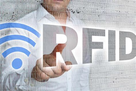 Should You Use RFID Technology in Supply Chain Management?